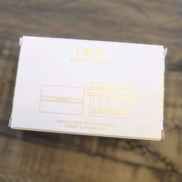 *NIB* DIOR ÉCRIN COUTURE Iconic Eyeshadow Makeup Pallette - Picture 6 of 7